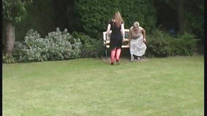 英国のタクシーのドライバBlowjobと旅客 素人 人妻 セックス 無 修正