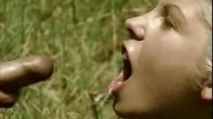 milf揺れの彼女の 高校生 ラブホ 動画