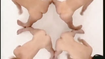温泉は金髪に青くkinkyにThreesome ラブホ の 熟女